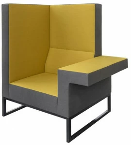 Casala Кресло с подлокотниками с высокой спинкой Bricks