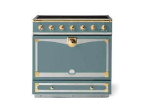 Отдельно стоящая кухня с газовой или индукционной плитой