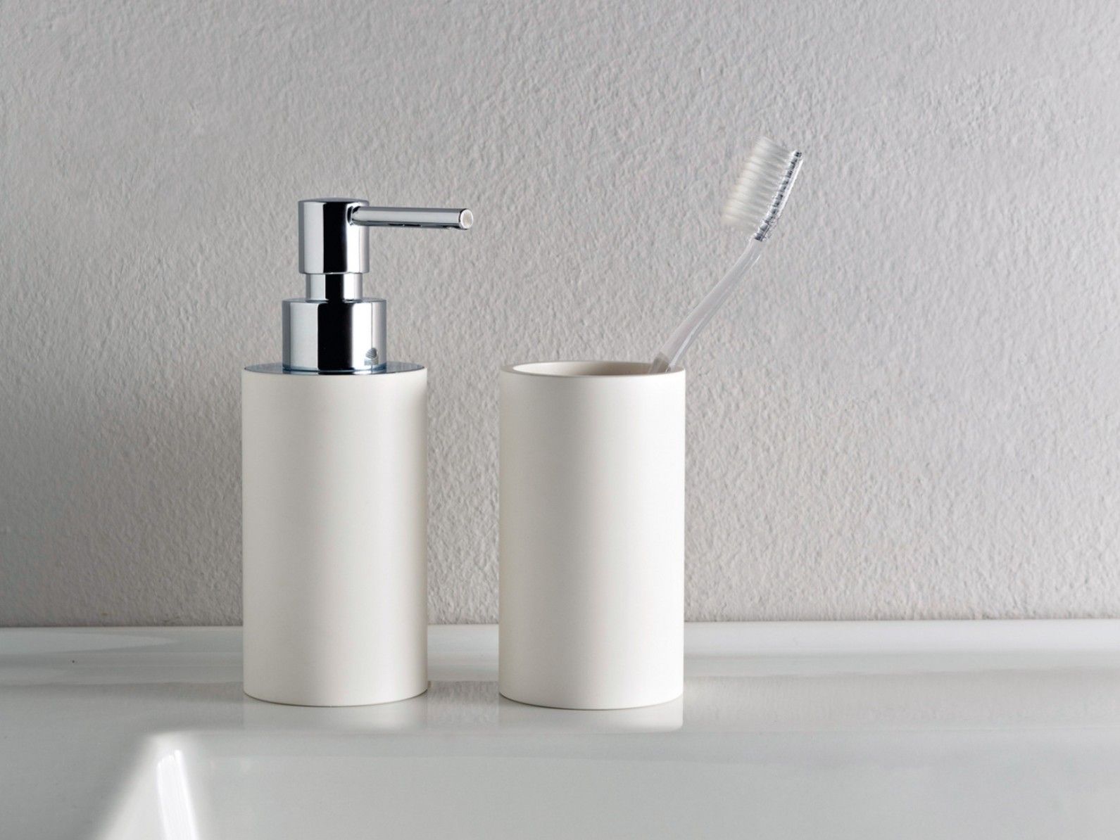 Дозатор мыла / держатель зубной щетки Rubinetterie Treemme Tag ARCH-00078403 - Вид №1