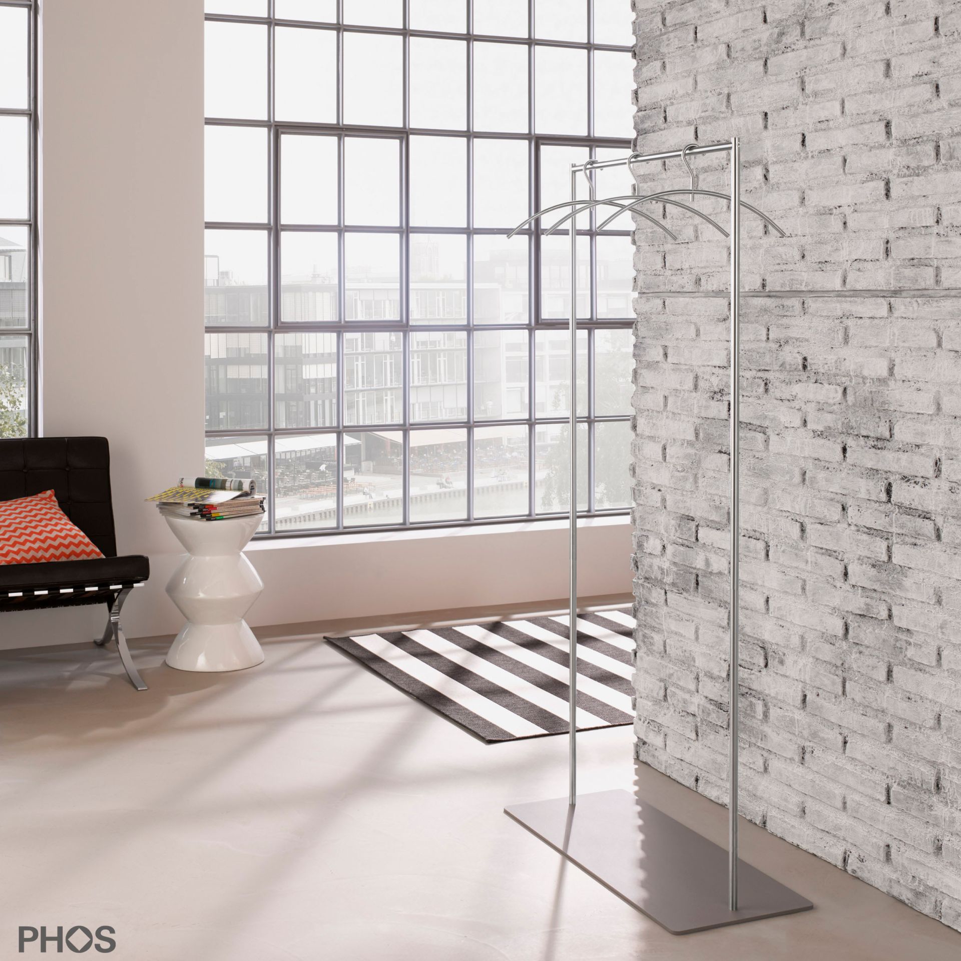 GST2 Платяной шкаф Twin Pur с гладкой платяной штангой, основание: серое. PHOS 