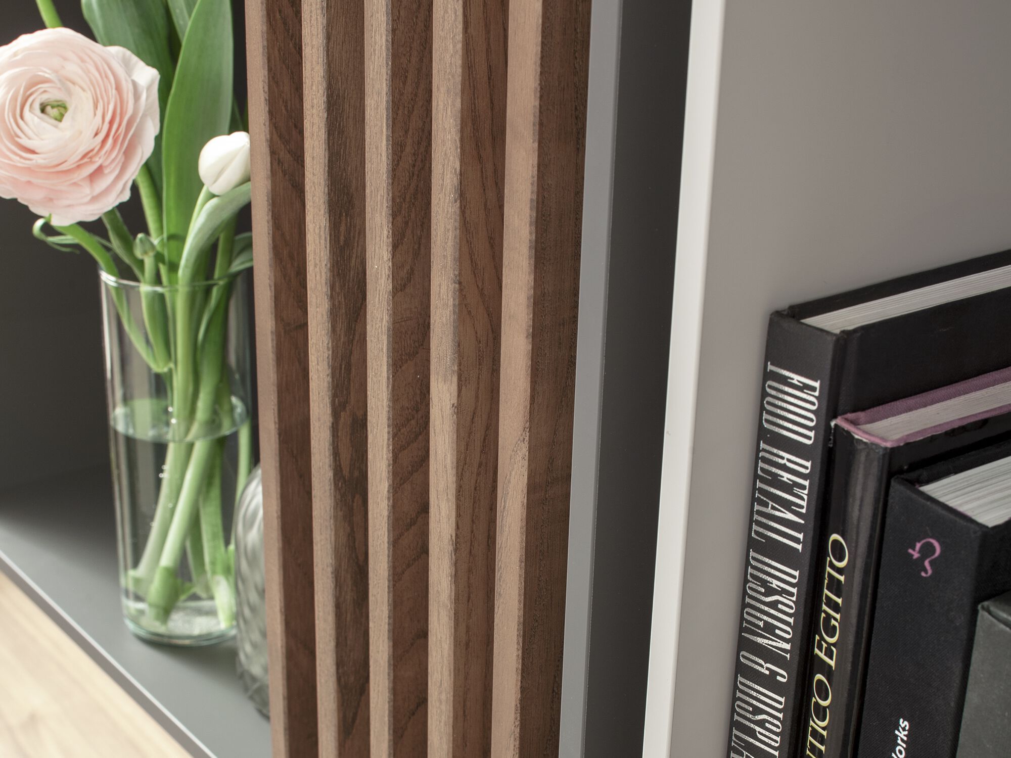 Навесной шкаф из грецкого ореха Morica Design MONDRIAN ARCH-00069906 - Вид №5