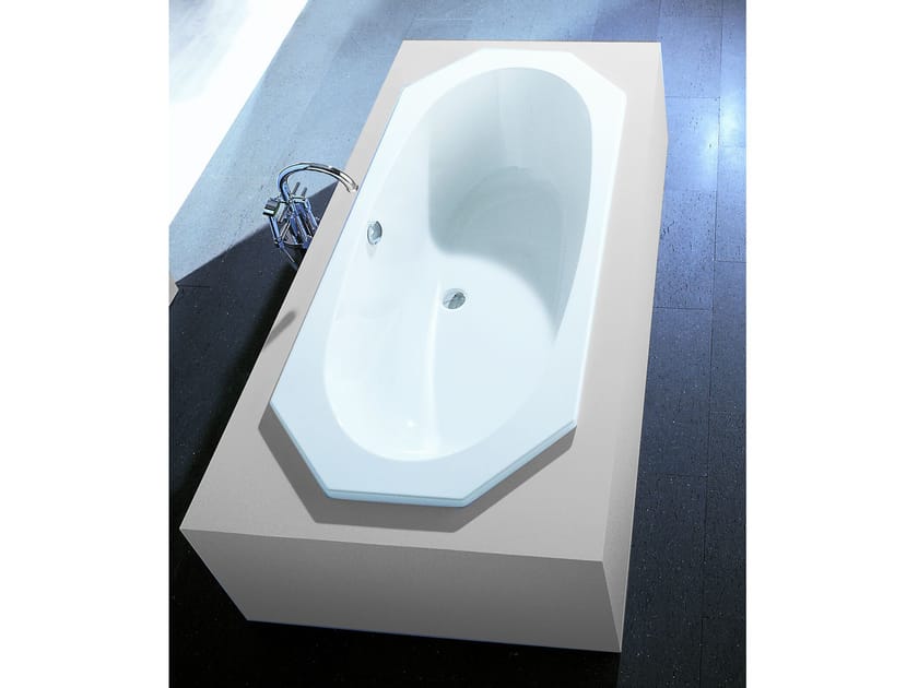Акриловая восьмиугольная ванна HOESCH Armada ARCH-00089948