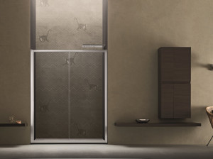 Нишевая душевая кабина с раздвижной дверью