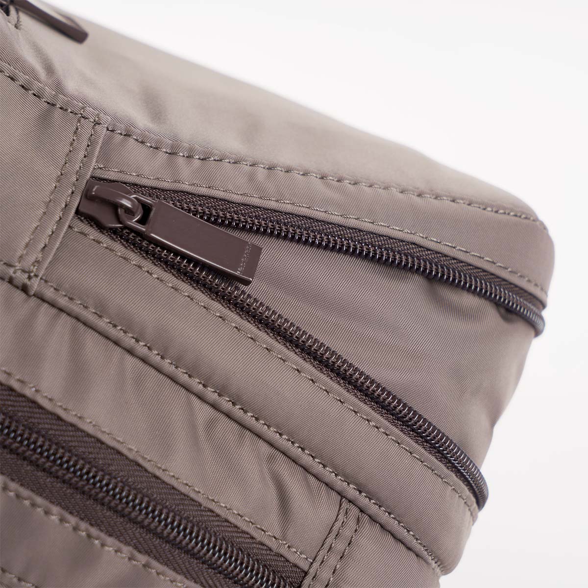 HIC226/316-06 Молодежная сумка HIC226 Metro RFID Hedgren Inner City  - Вид №2