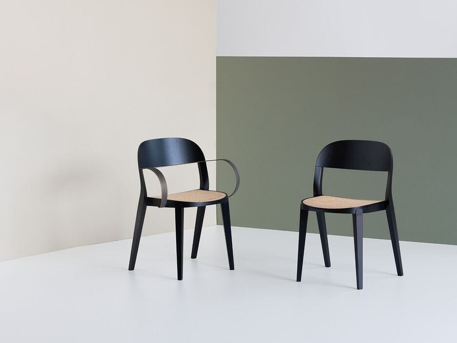 Венский деревянный и соломенный штабелируемый стул с подлокотниками Potocco минимальная ARCH-00064261 - Вид №1