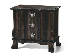 Прямоугольная тумбочка из черного дерева с ящиками