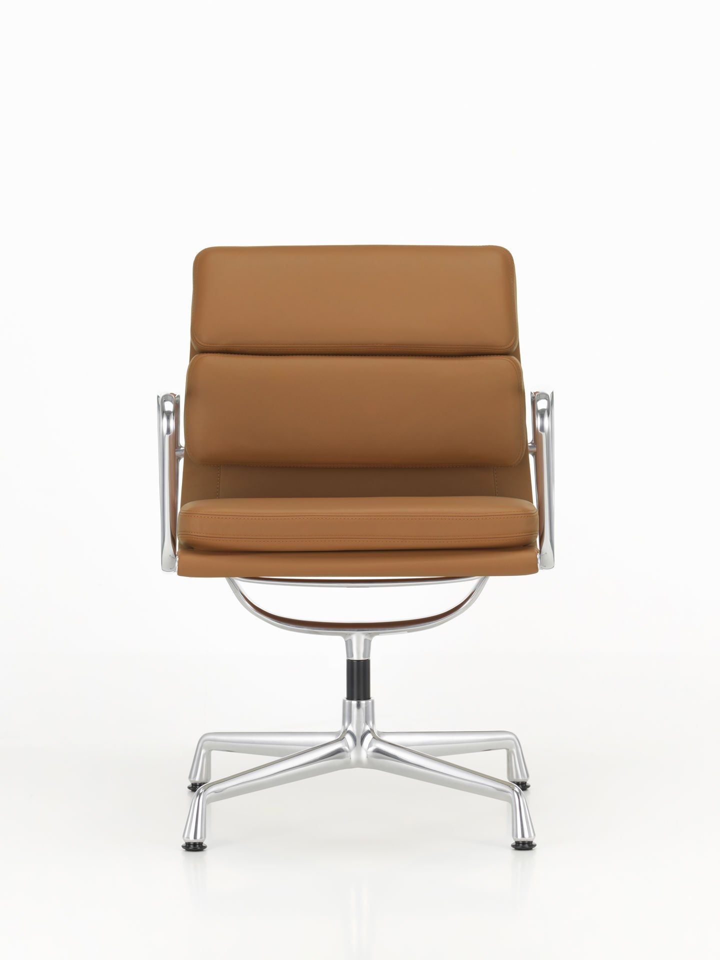 Кожаный стул с подлокотниками VITRA Eames Soft Pad Group ARCH-00088842 - Вид №69