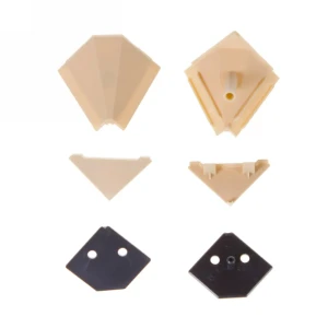 Заглушки к плинтусу 4х5 см цвет бежевый, 6 шт.