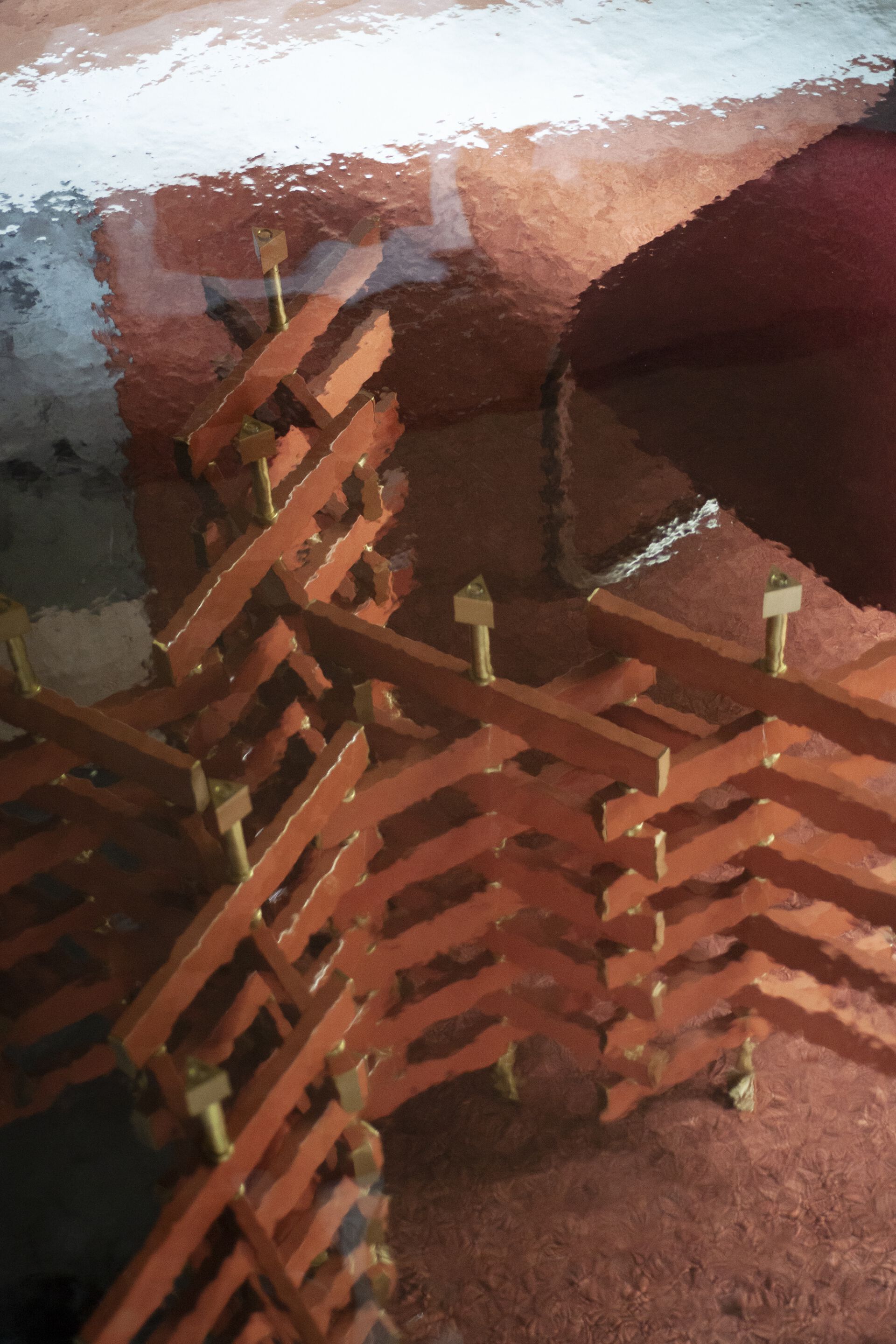 Круглый стол с витражным верхом и лакированной основой Baxter LOOM ARCH-00107612 - Вид №3