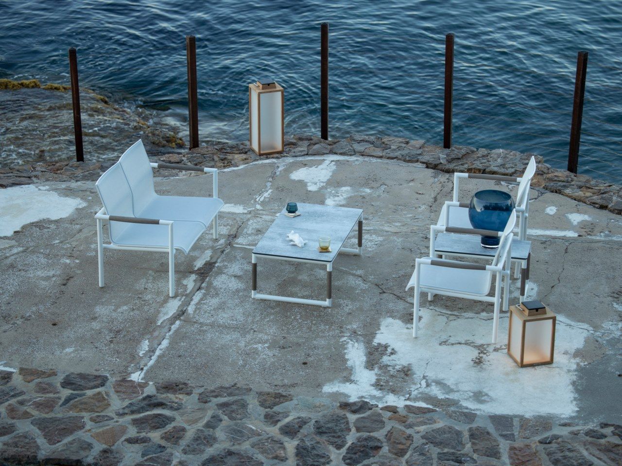 Алюминиевая штабелируемая садовая скамейка со спинкой Les Jardins® Bastingage ARCH-00050206 - Вид №2