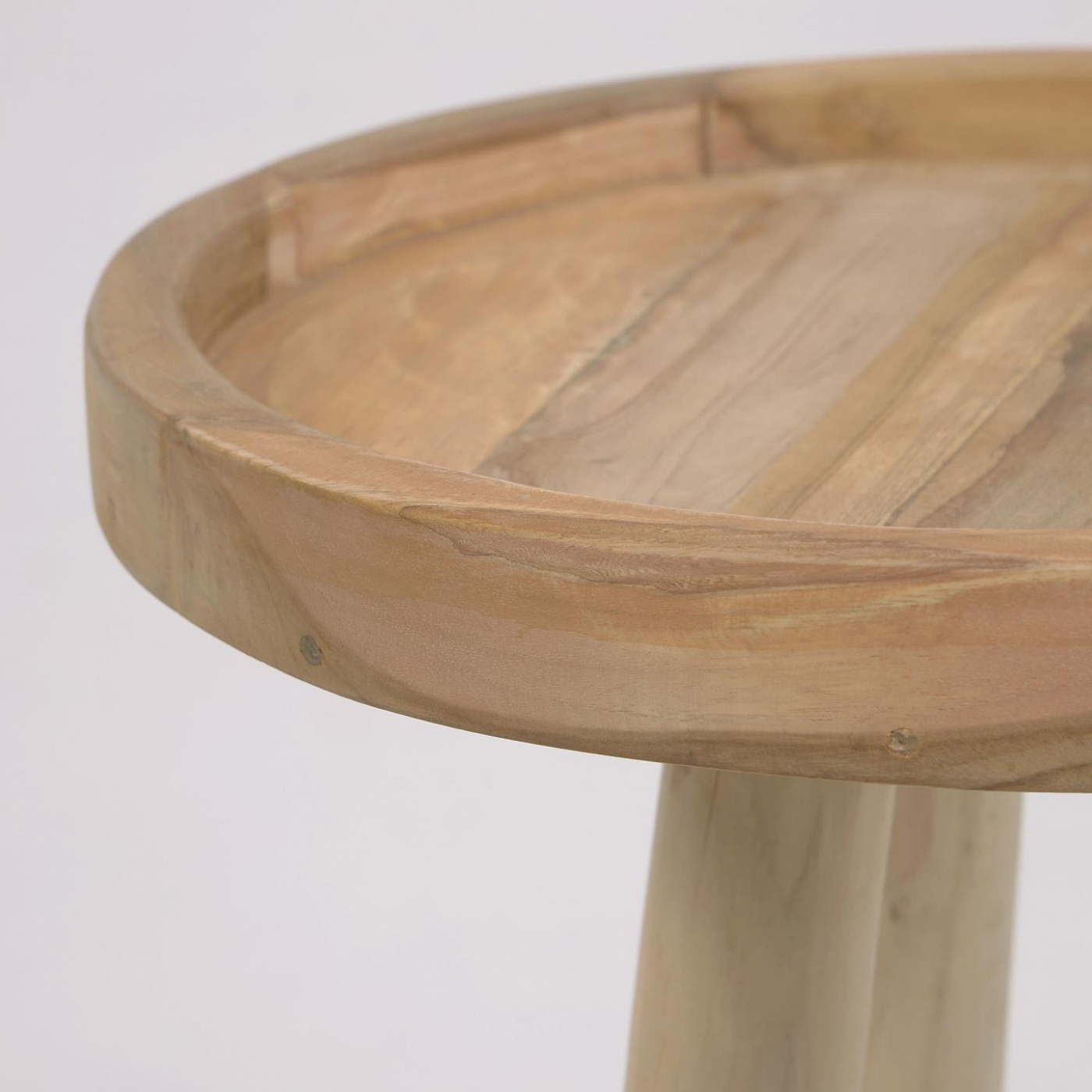 101087 Приставной столик из массива тика Ø 35 см La Forma Glenda - Вид №1