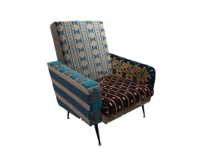 Бархатное кресло