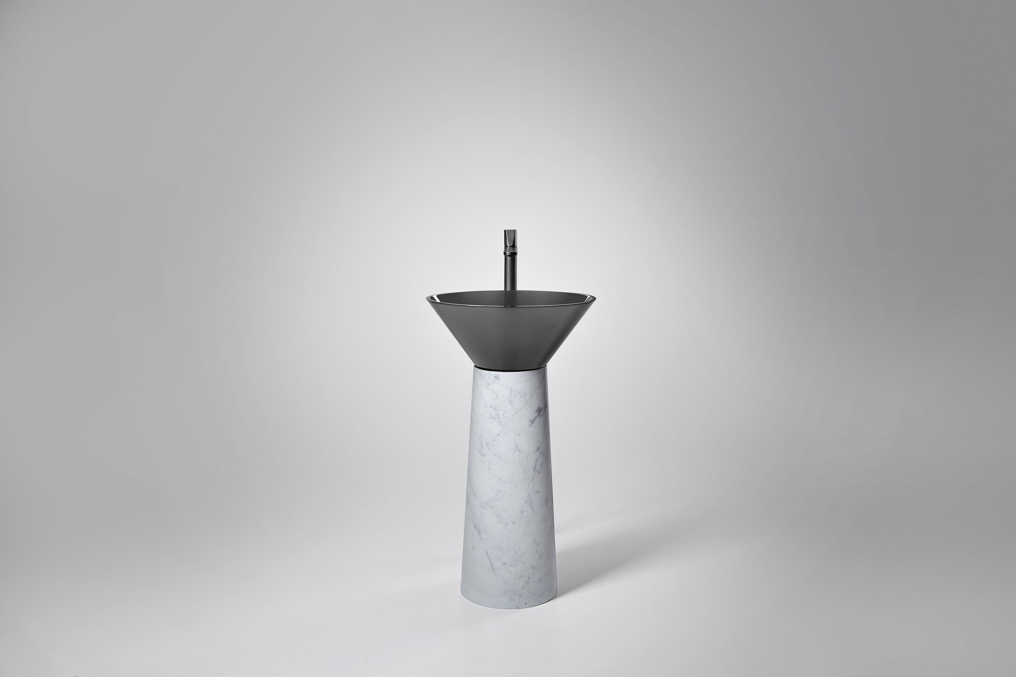 Каррарский мрамор отдельно стоящий круглый умывальник Antoniolupi ALBUME11 + ALBUME21 ARCH-00060600 - Вид №4