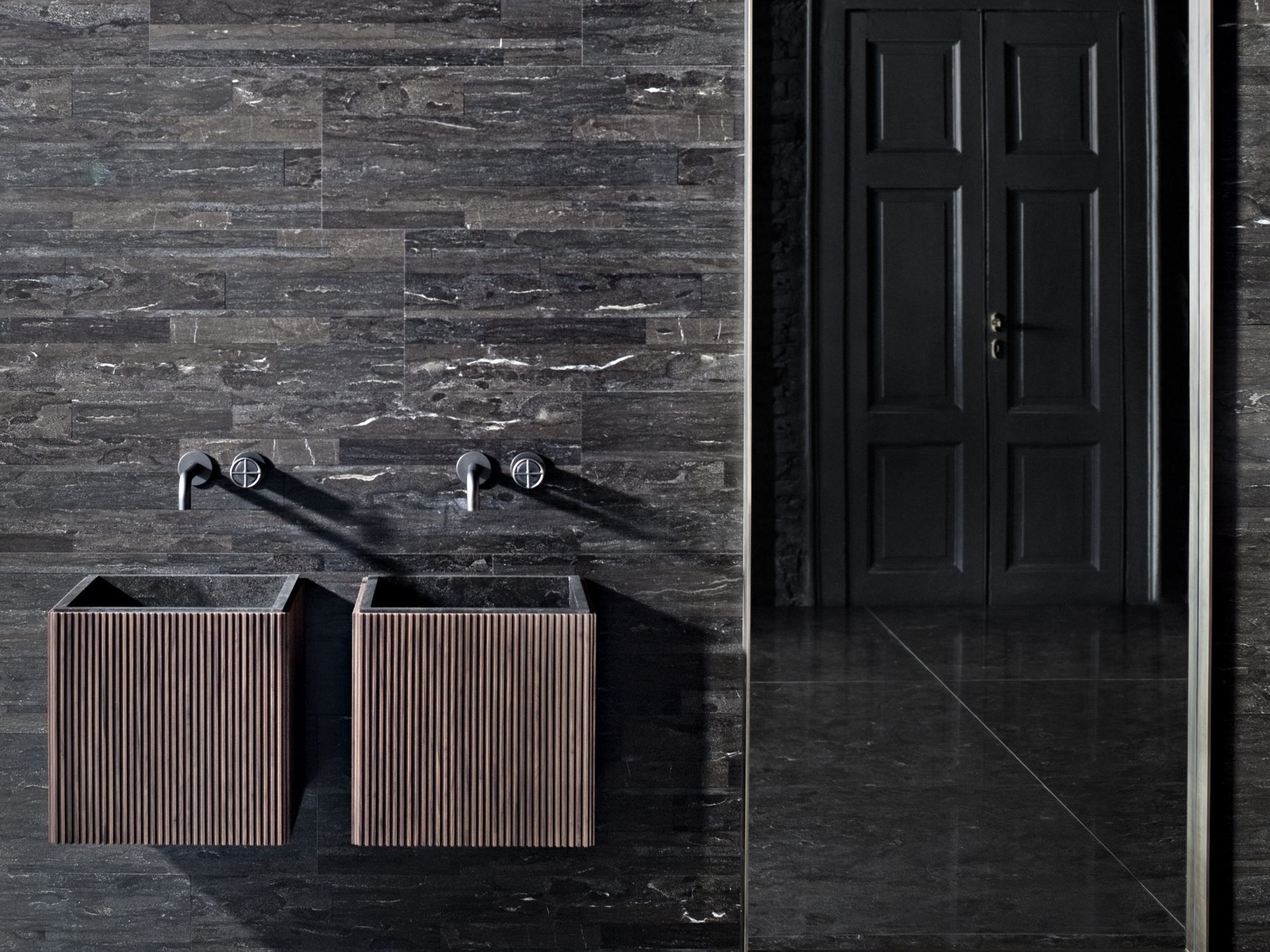 Квадратный подвесной умывальник Salvatori Adda ARCH-00121907 - Вид №1