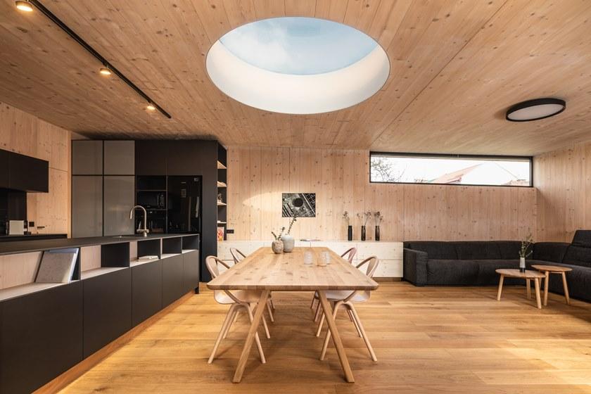 TON Штабелируемый стул с подлокотниками со встроенной подушкой Again 313 005 - Вид №12