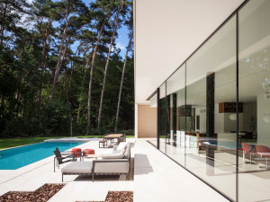 Алюминиевое раздвижное окно с двойным остеклением