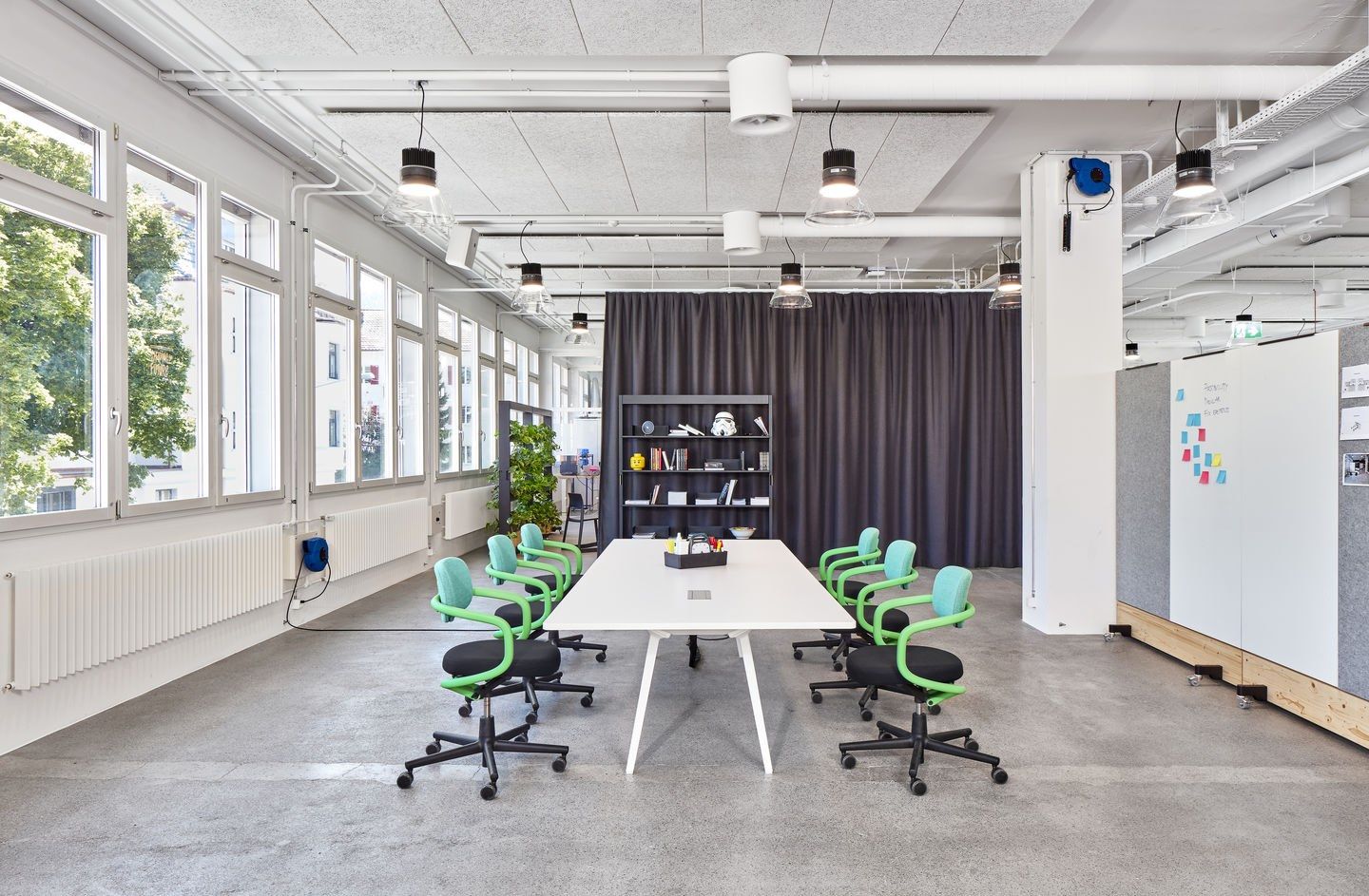 Стул из ткани VITRA Eames Aluminium Group ARCH-00115727 - Вид №34