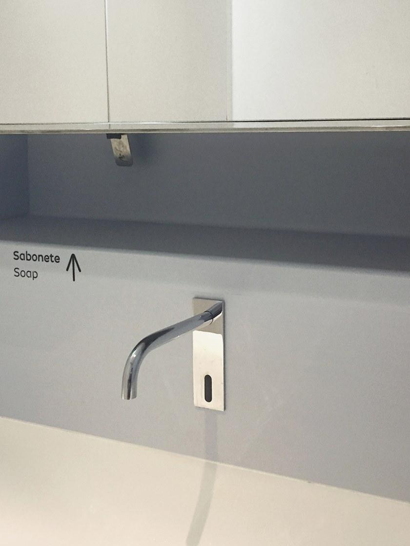 Water Evolution Электронный смеситель для раковины из хромированной латуни Flow sun-id-1465635 - Вид №2