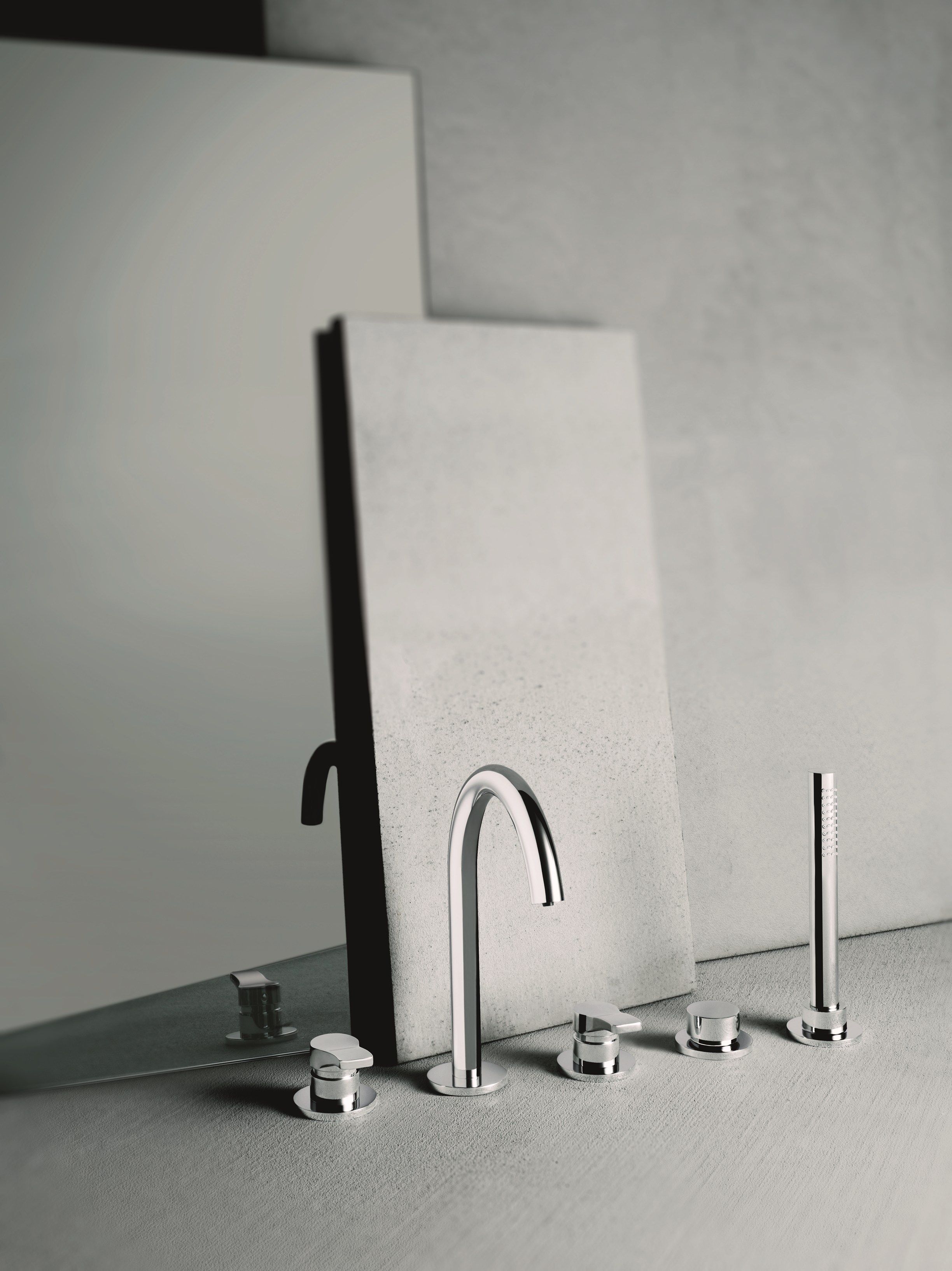 Набор для ванны с 5 отверстиями и ручным душем ABOUTWATER AL/23 ARCH-00149429 - Вид №1