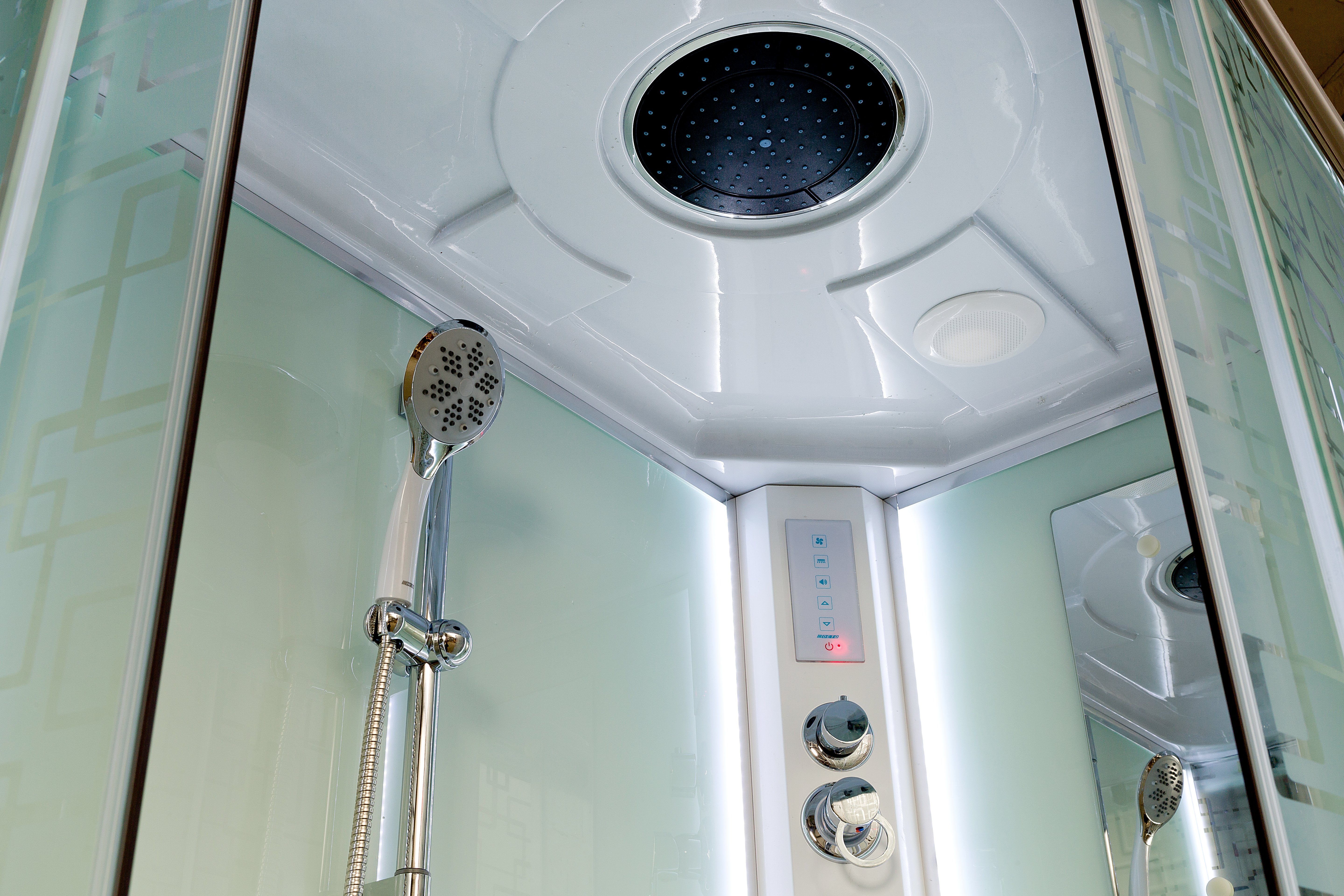 ЕМ4512 R N (без крыши) Душевая кабина DETO Серия EM ЕМ1511 R LED - Вид №5