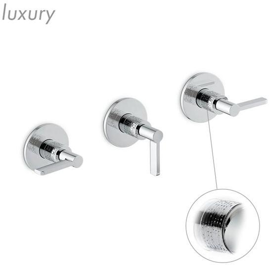 newform Встраиваемый смеситель для душа на 3 отверстия с переключателем Blink chic 71072e - 71172e - Вид №1