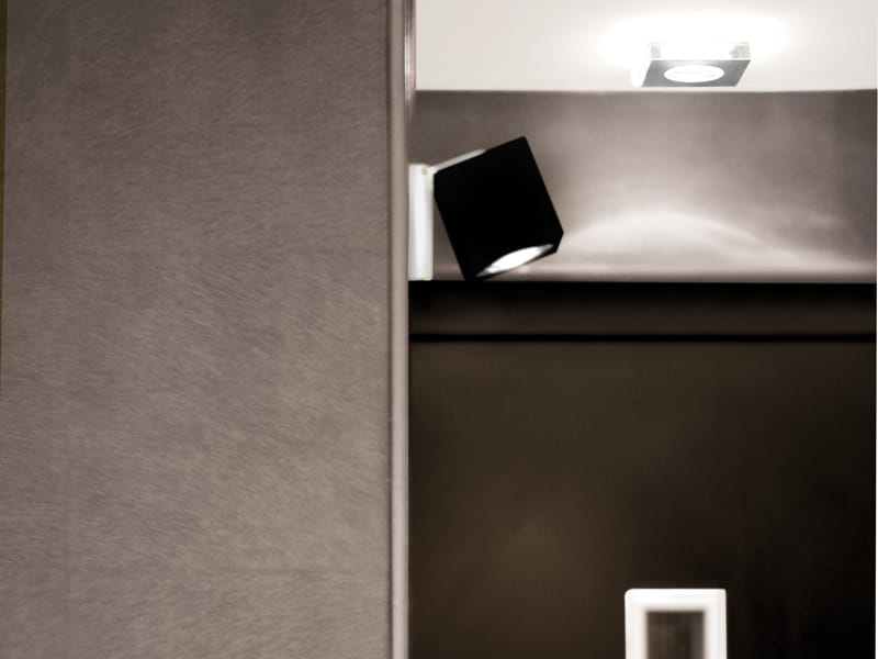 Регулируемый настенный прожектор Fabbian Cubetto ARCH-00106228 - Вид №3