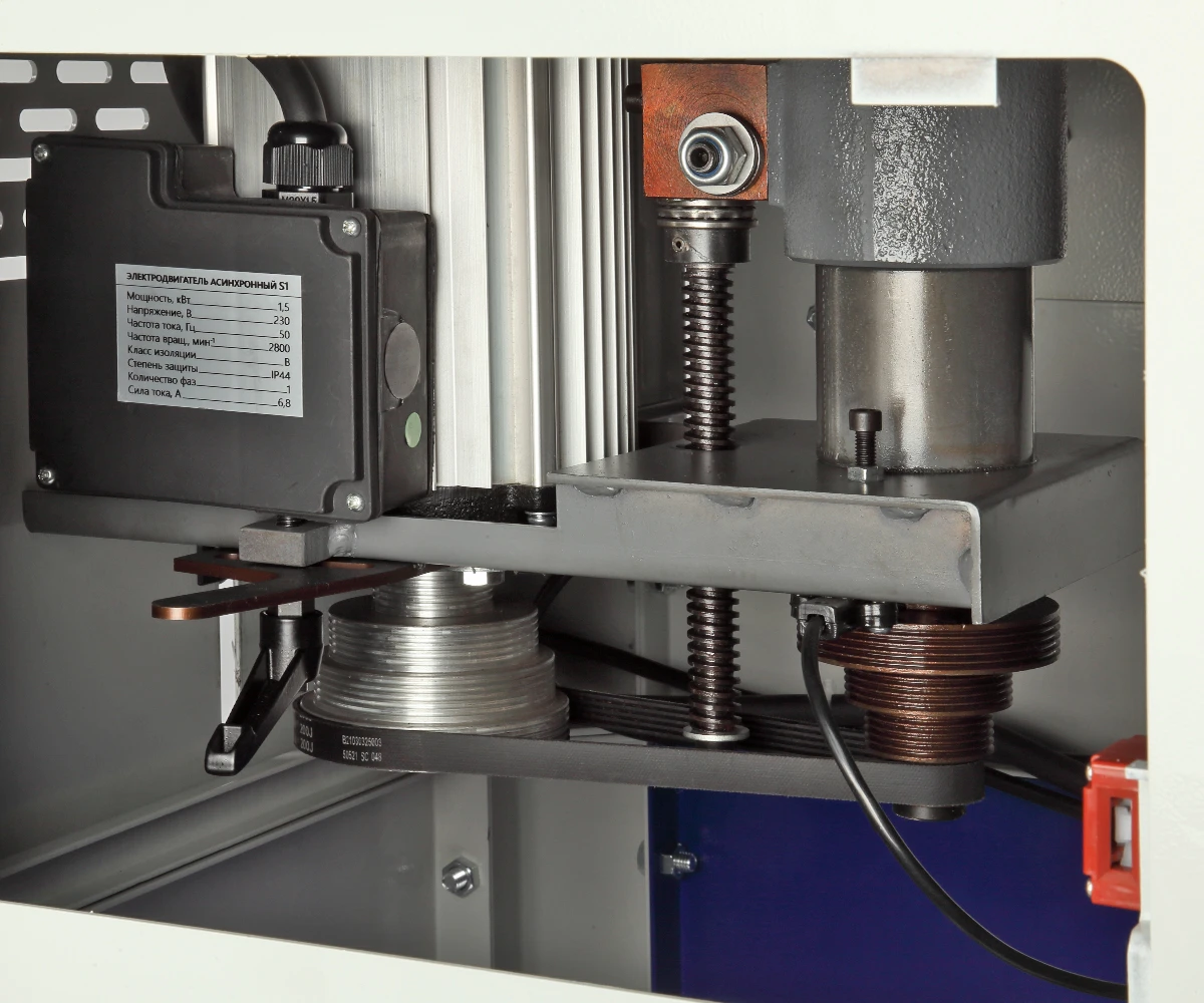 Станок фрезерный с подвижным столом Белмаш MM1500ST1000/400 9111166 BELMASH STDN-0049463 - Вид №3