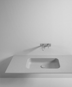 Rexa Design Korakril ™ Каменная столешница с умывальником с закругленными краями REXA-ST108