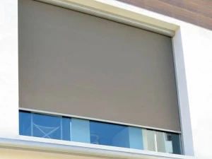 Solaris Tende Направляемые рулонные шторы для улицы New line