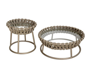 Алюминиевый и стеклянный садовый столик