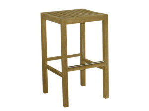 Деревянный табурет