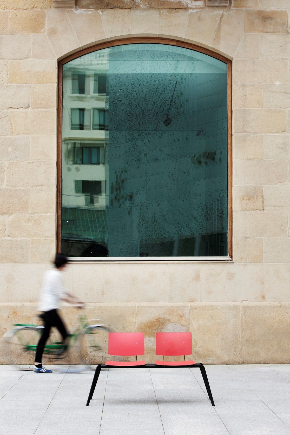 Сидя на баре ONDARRETA Дон ARCH-00128602 - Вид №11