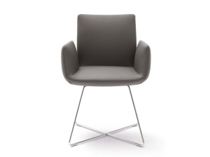 Кожаный стул ресторана с подлокотниками