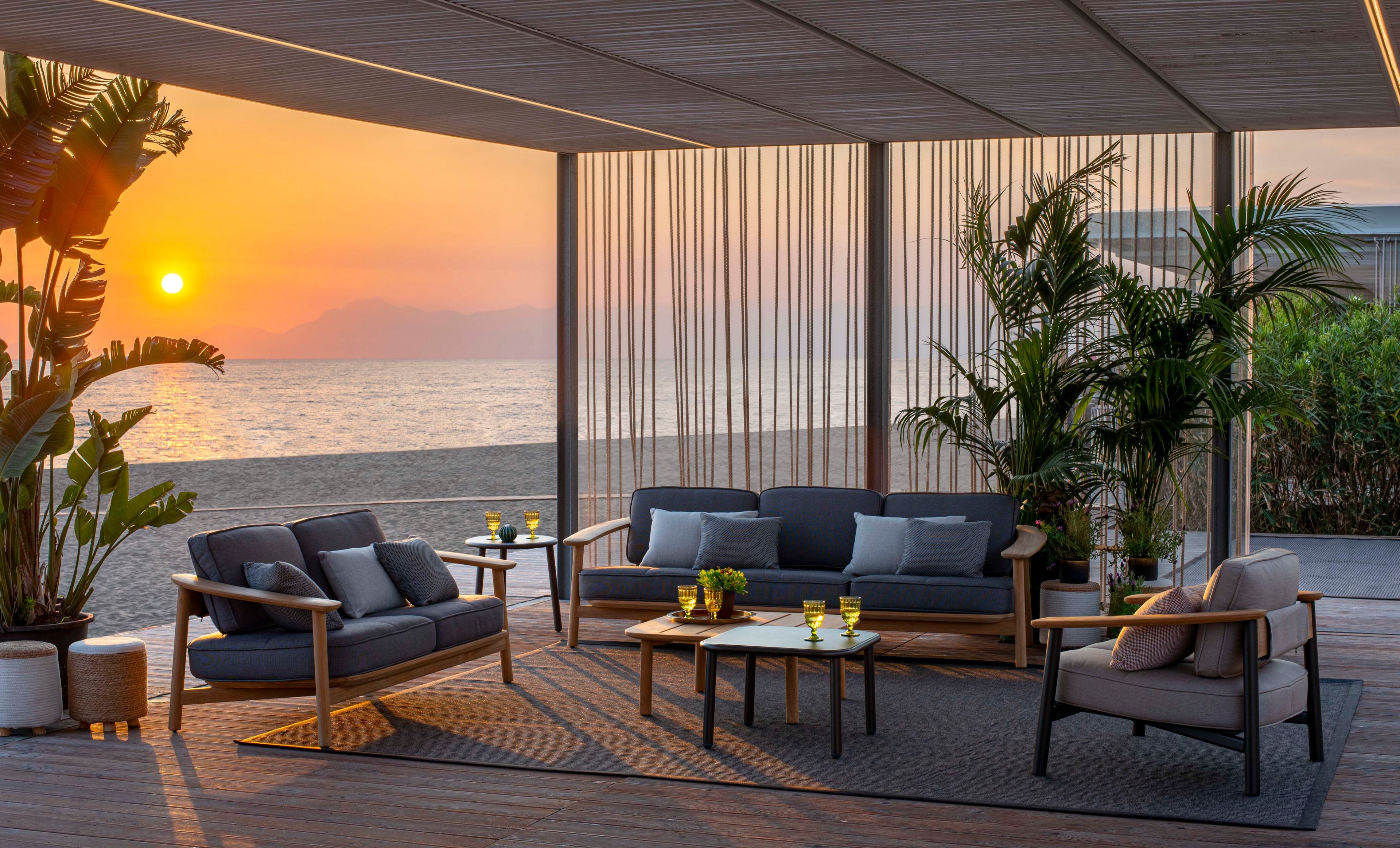 Квадратный стол из тикового дерева emu Twins ARCH-00081752 - Вид №4