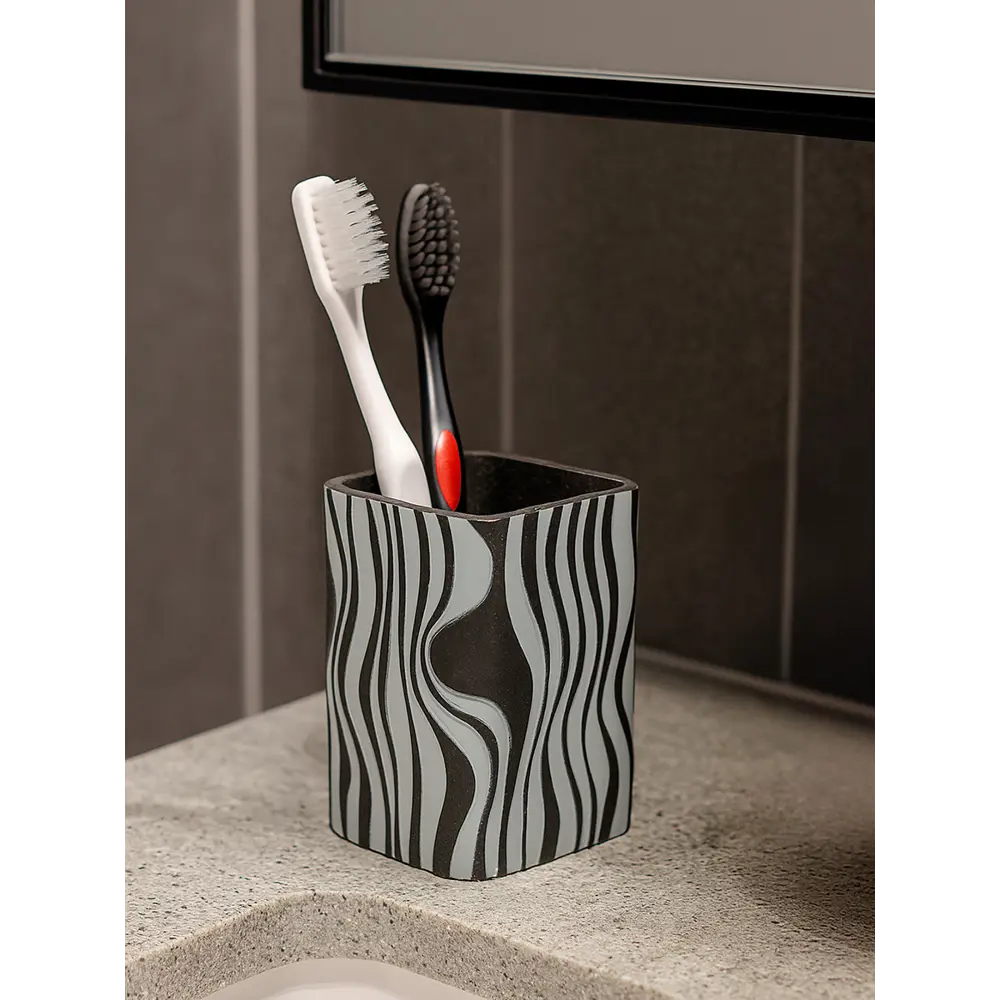 Стакан для щеток акцент полирезина черный Santreyd STLM-2192315 - Вид №2