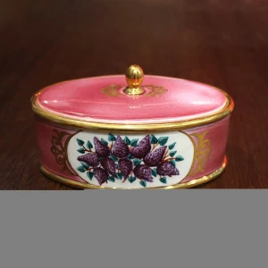Шкатулка "Сирень"
