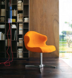 Кресло вращающееся Alster LIGNE ROSET 10260100