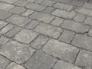 Твердый самоблокирующийся бетон