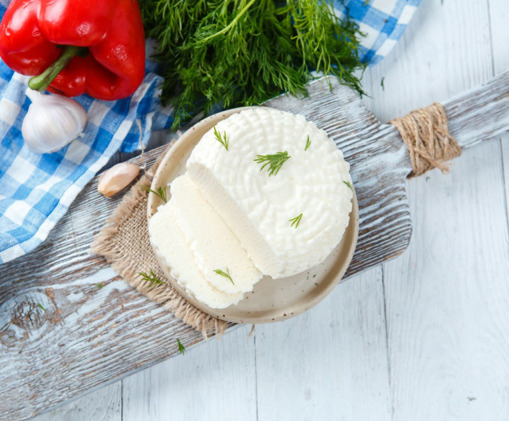 3905 Сыр рассольный "Осетинский особый" свежий Вкусляндия 