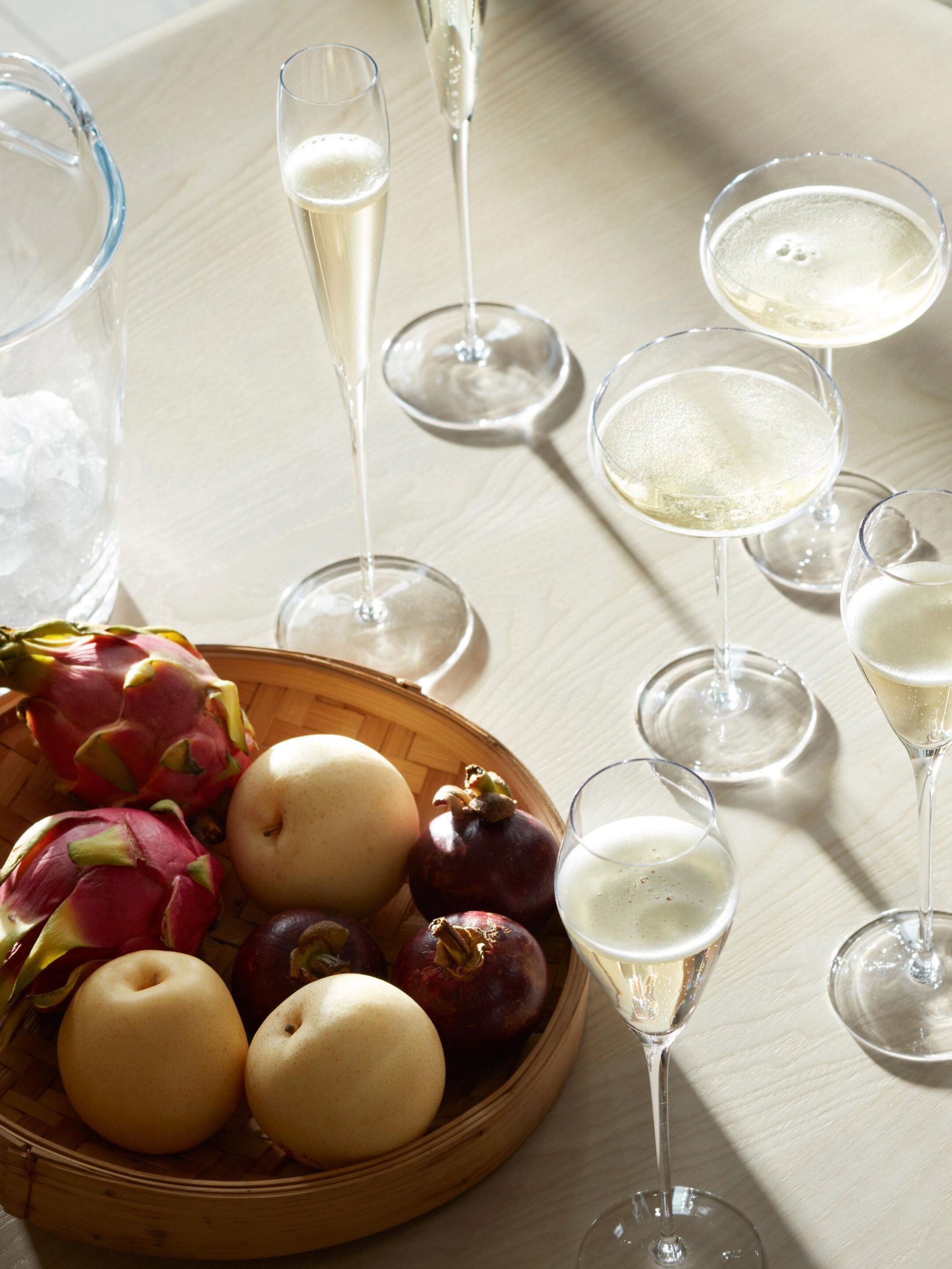 Набор стаканов из дутого стекла - 100 мл LSA Wine ARCH-00053850 - Вид №3