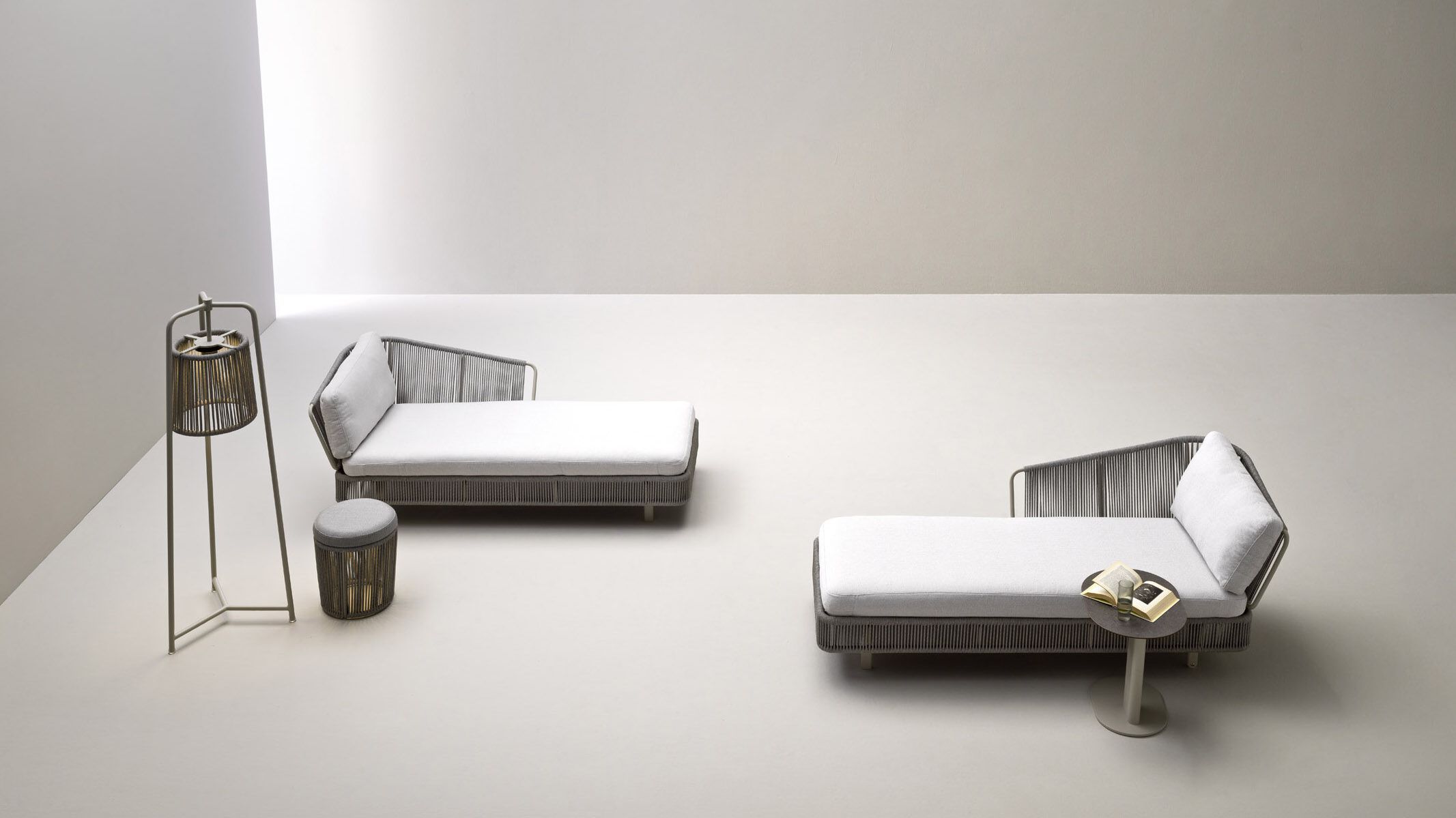 С порошковым покрытием алюминиевый сад Dormeuse Varaschin Tibidabo ARCH-00045428 - Вид №1