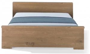 Richard Lampert Двуспальная кровать из дерева