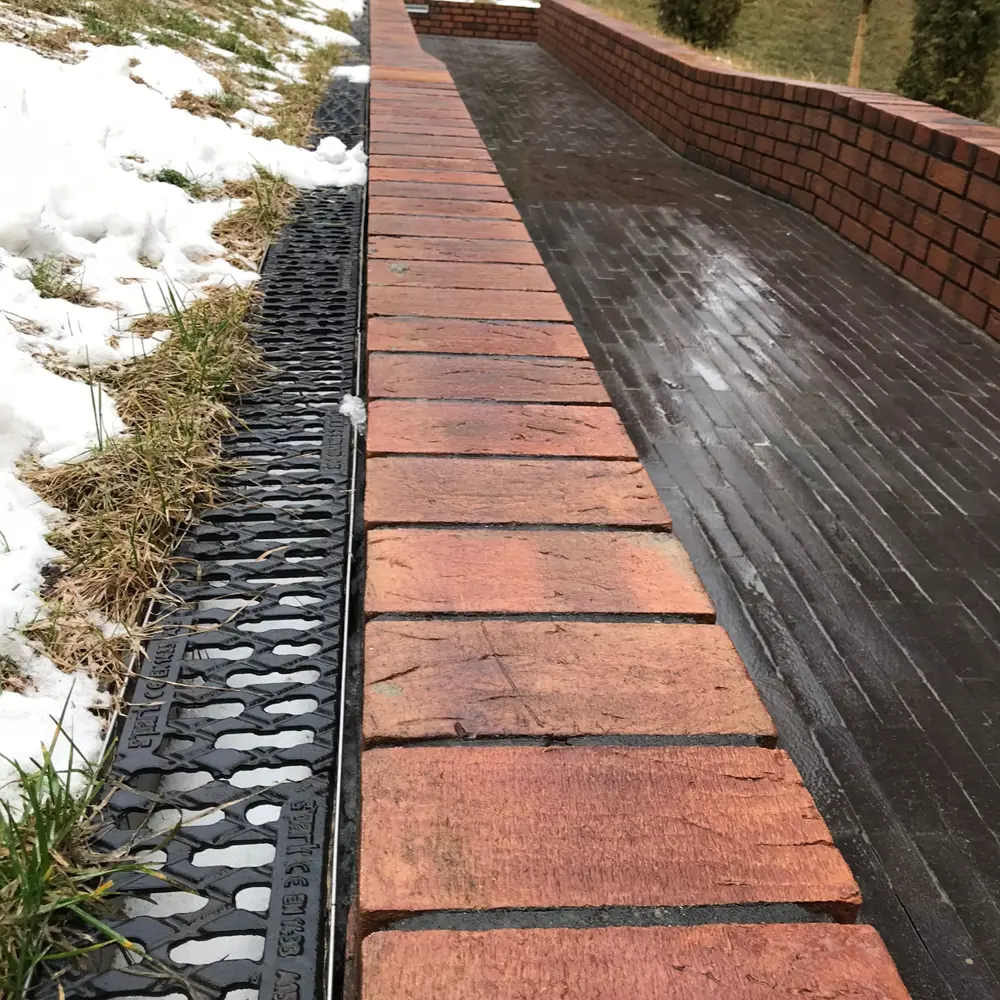 Лоток Standartpark Spark 2 пластиковый 1000x125x70 мм с чугунной решеткой класса А15 STLM-2120734 - Вид №12