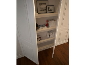 Пантографированные лакированные двери шкафа