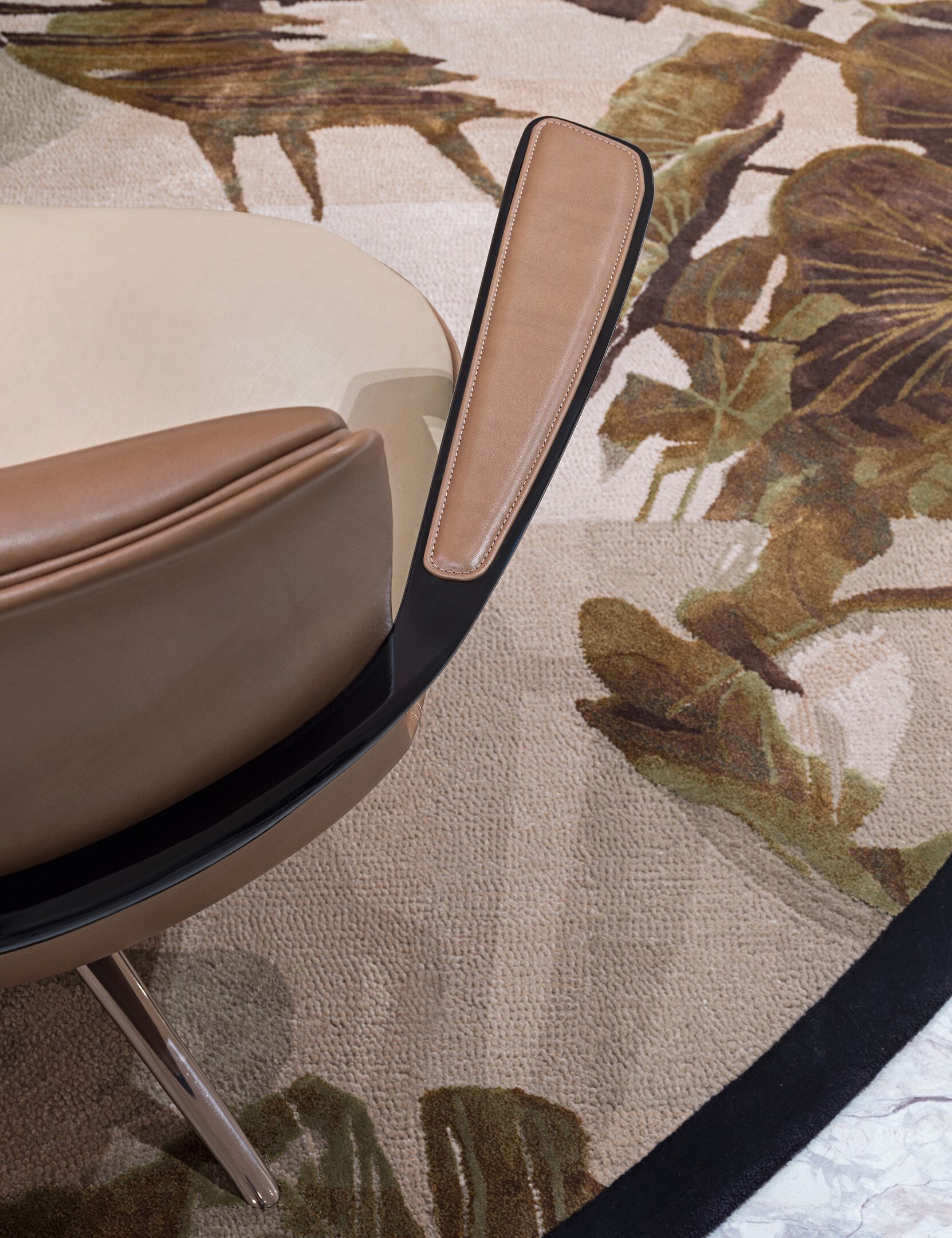 Кресло из ткани и кожи с подлокотниками Visionnaire Nomad ARCH-00073789 - Вид №4