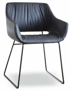 Tonon Кожаное кресло-салазки с подлокотниками Lili 1w7.03