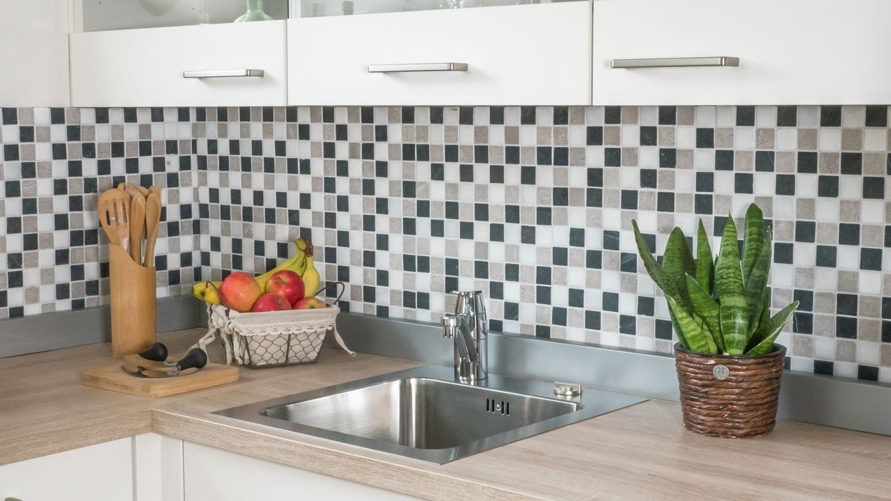 Мраморная мозаика Botticino, серая и черная Mosaix ARCH-00065501 - Вид №1