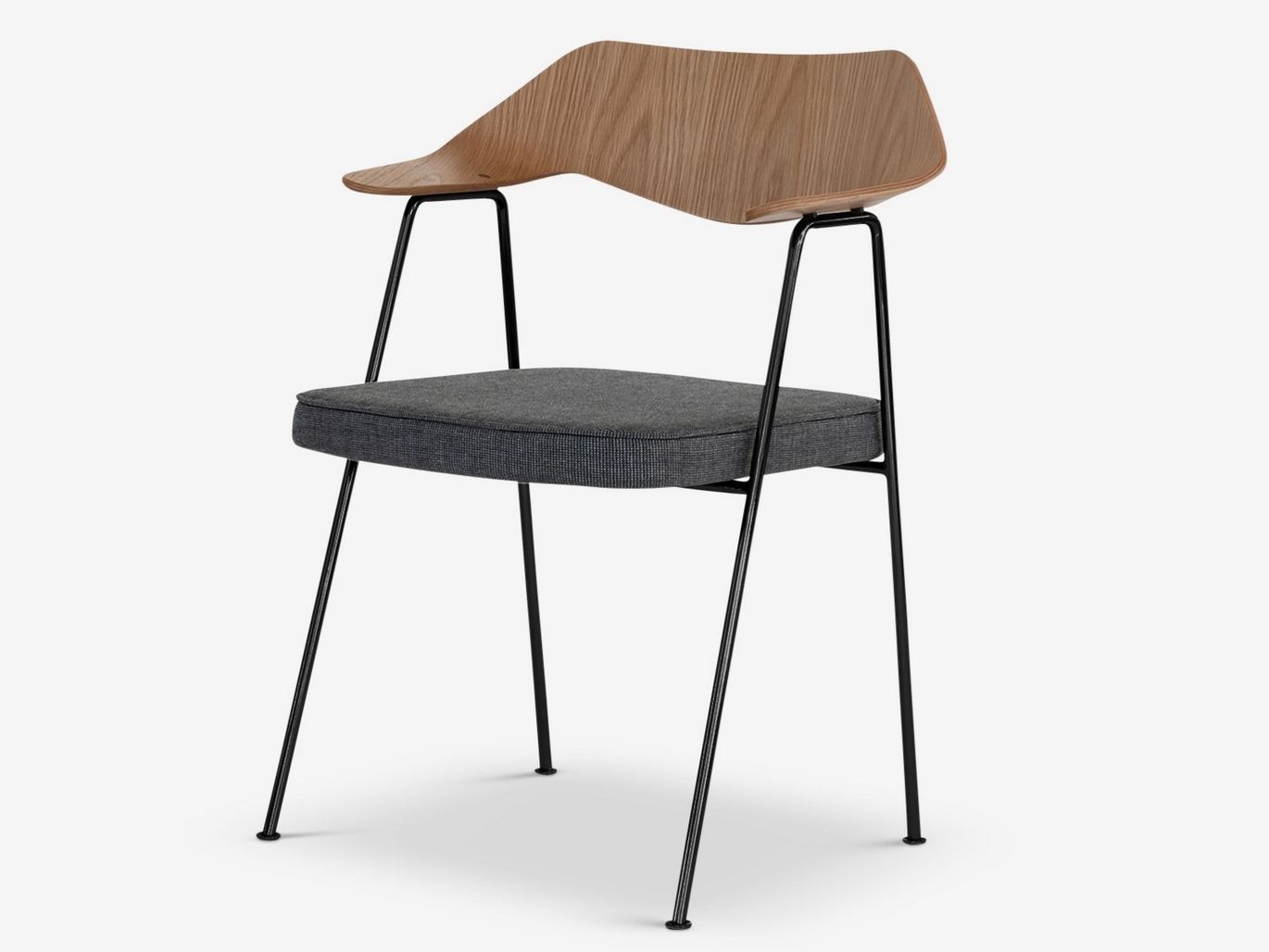 Стул с подлокотниками из ткани и шпона Case 675 ARCH-00055049