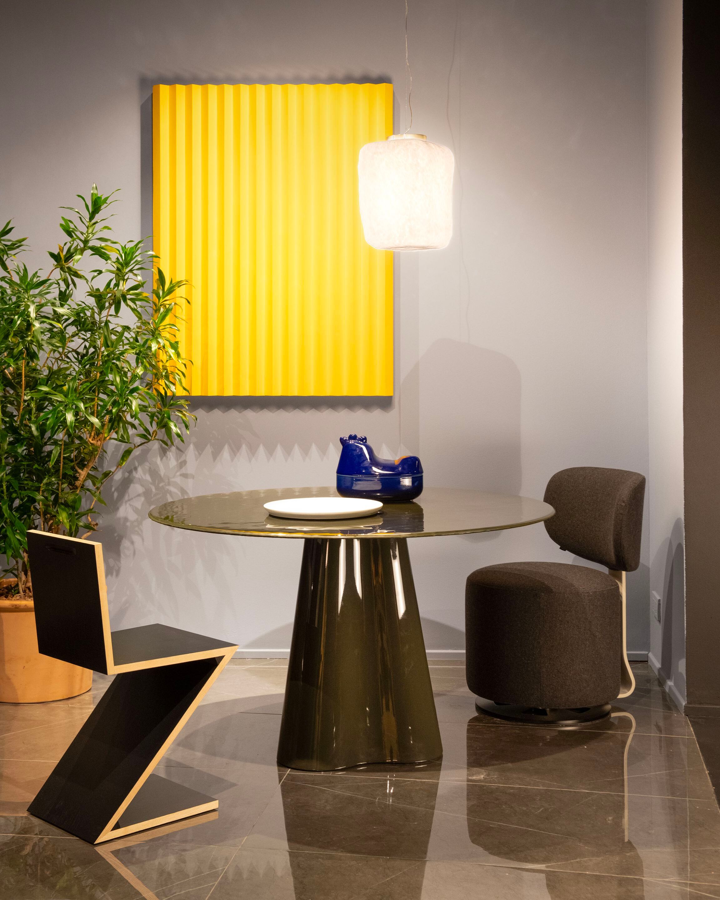 Круглый стол из закаленного стекла CASSINA Treflo ARCH-00080433 - Вид №1