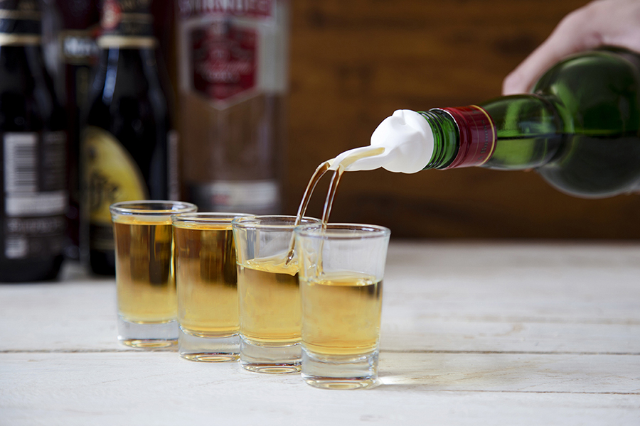 PE610 Насадка для бутылки barney Peleg Design  - Вид №6